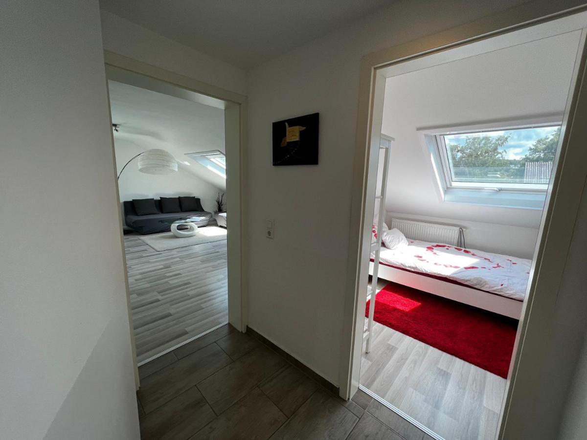 Ferienwohnung Schlüter Nußloch Exterior foto