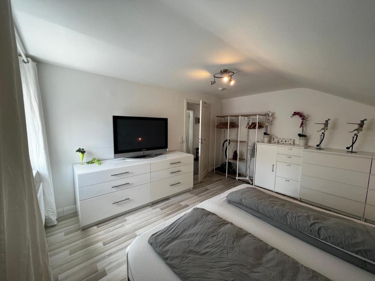 Ferienwohnung Schlüter Nußloch Exterior foto