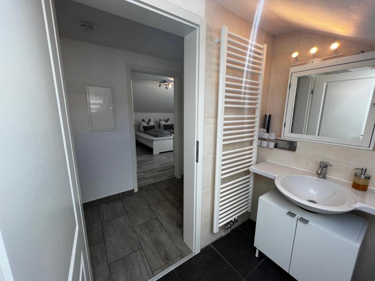 Ferienwohnung Schlüter Nußloch Exterior foto